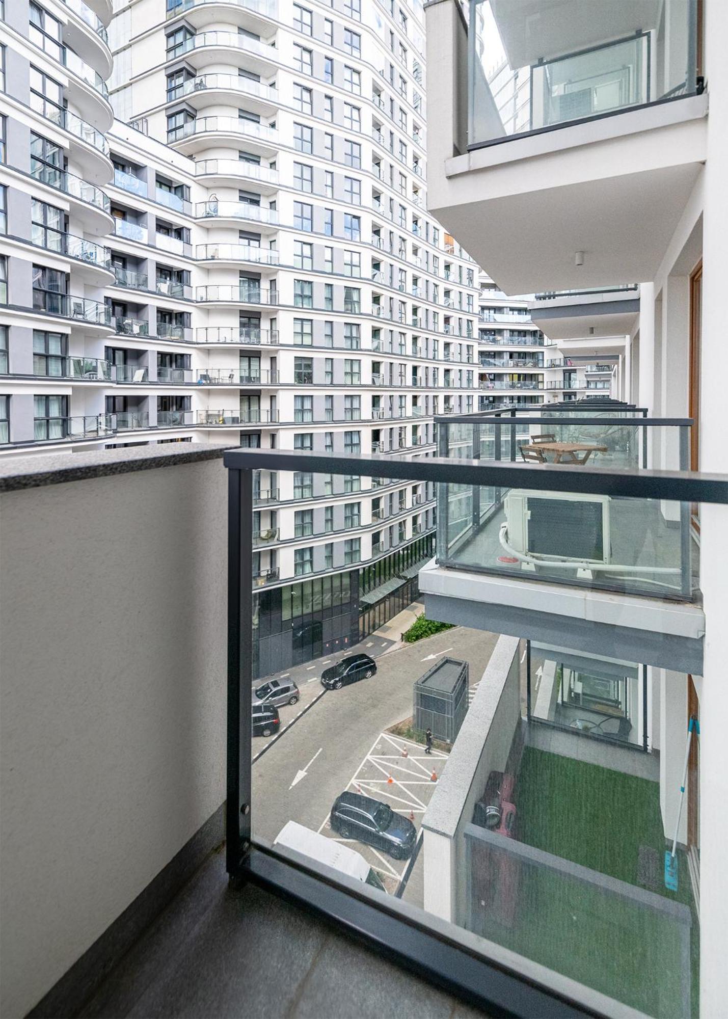 Rentplanet - Apartamenty Kasprzaka Varsovie Extérieur photo